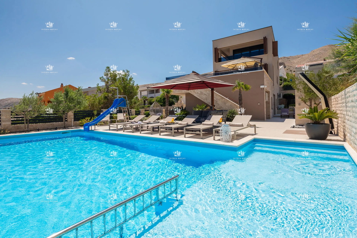 Villa di lusso con vista mare e piscina – Pag, 130 m dalla spiaggia