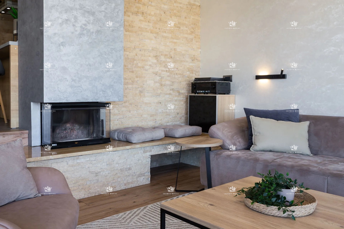 Villa di lusso con vista mare e piscina – Pag, 130 m dalla spiaggia