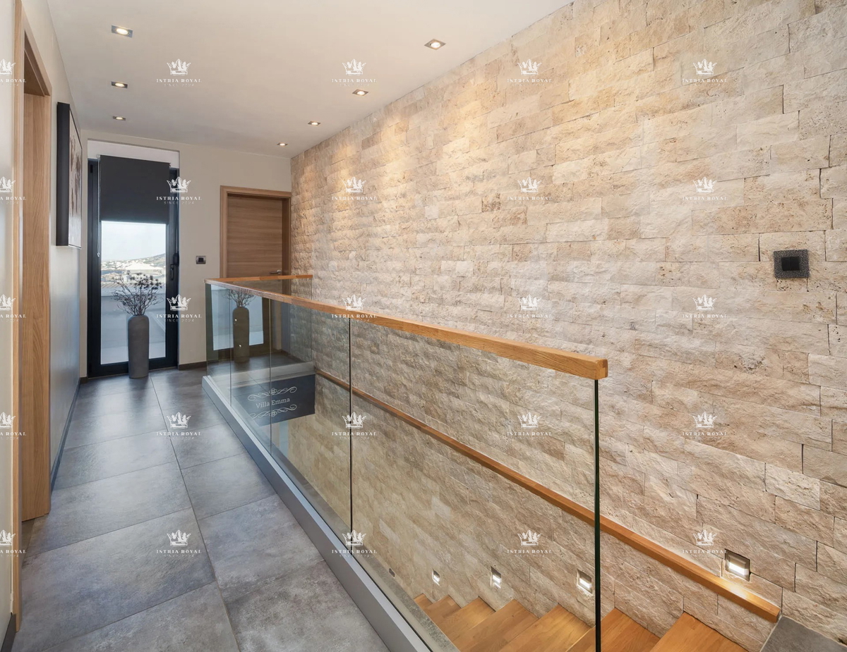 Villa di lusso con vista mare e piscina – Pag, 130 m dalla spiaggia