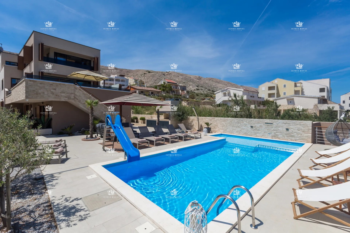 Villa di lusso con vista mare e piscina – Pag, 130 m dalla spiaggia