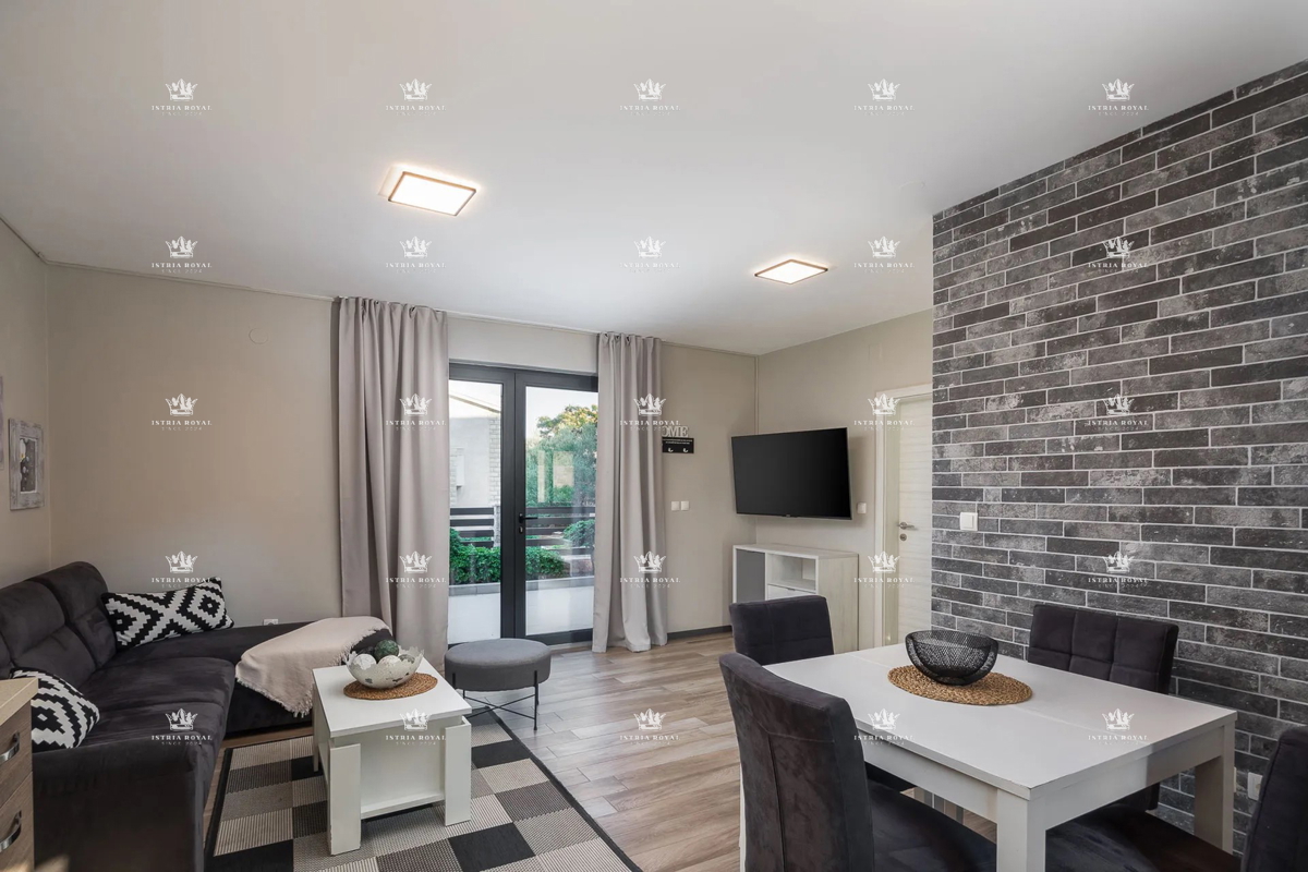 Villa di lusso con vista mare e piscina – Pag, 130 m dalla spiaggia