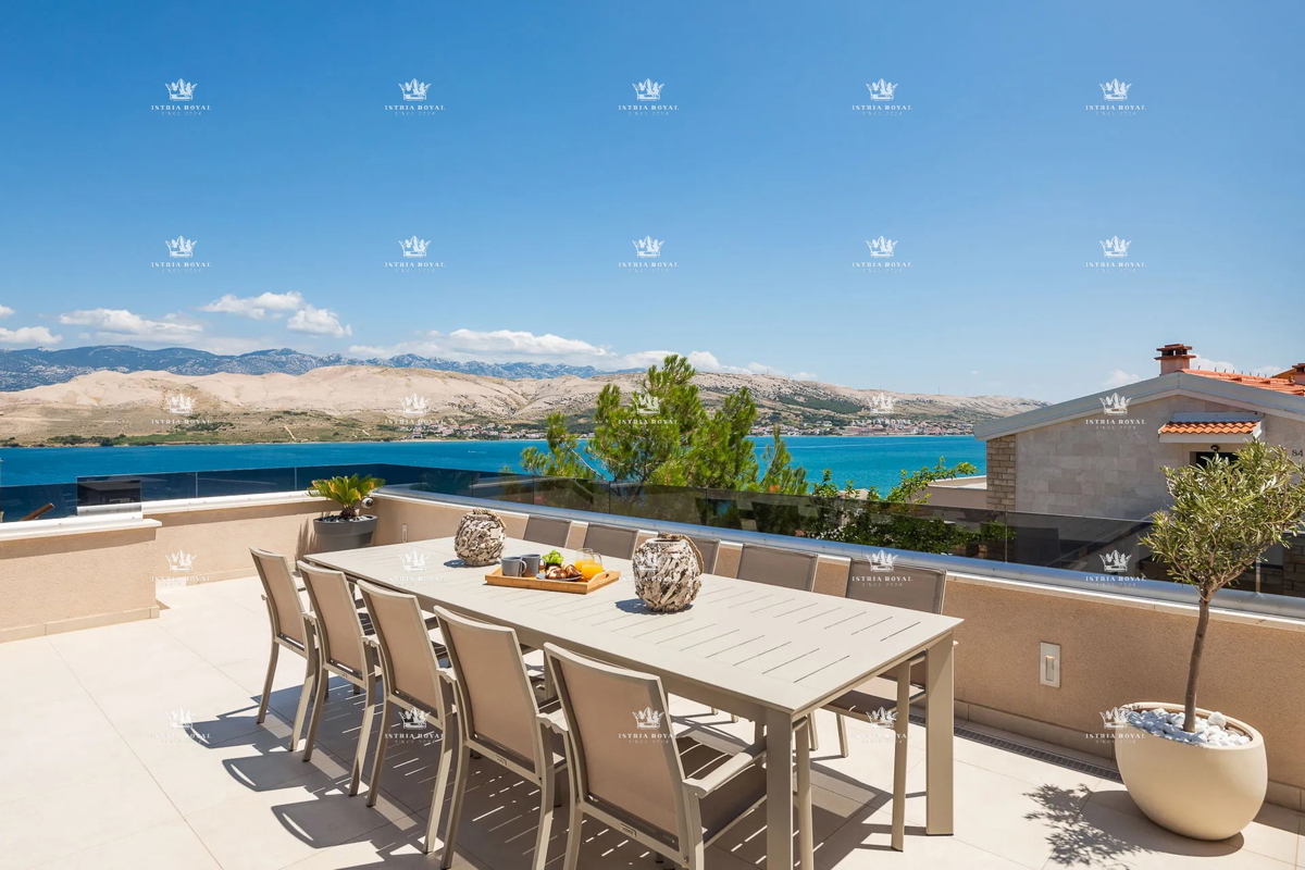Villa di lusso con vista mare e piscina – Pag, 130 m dalla spiaggia