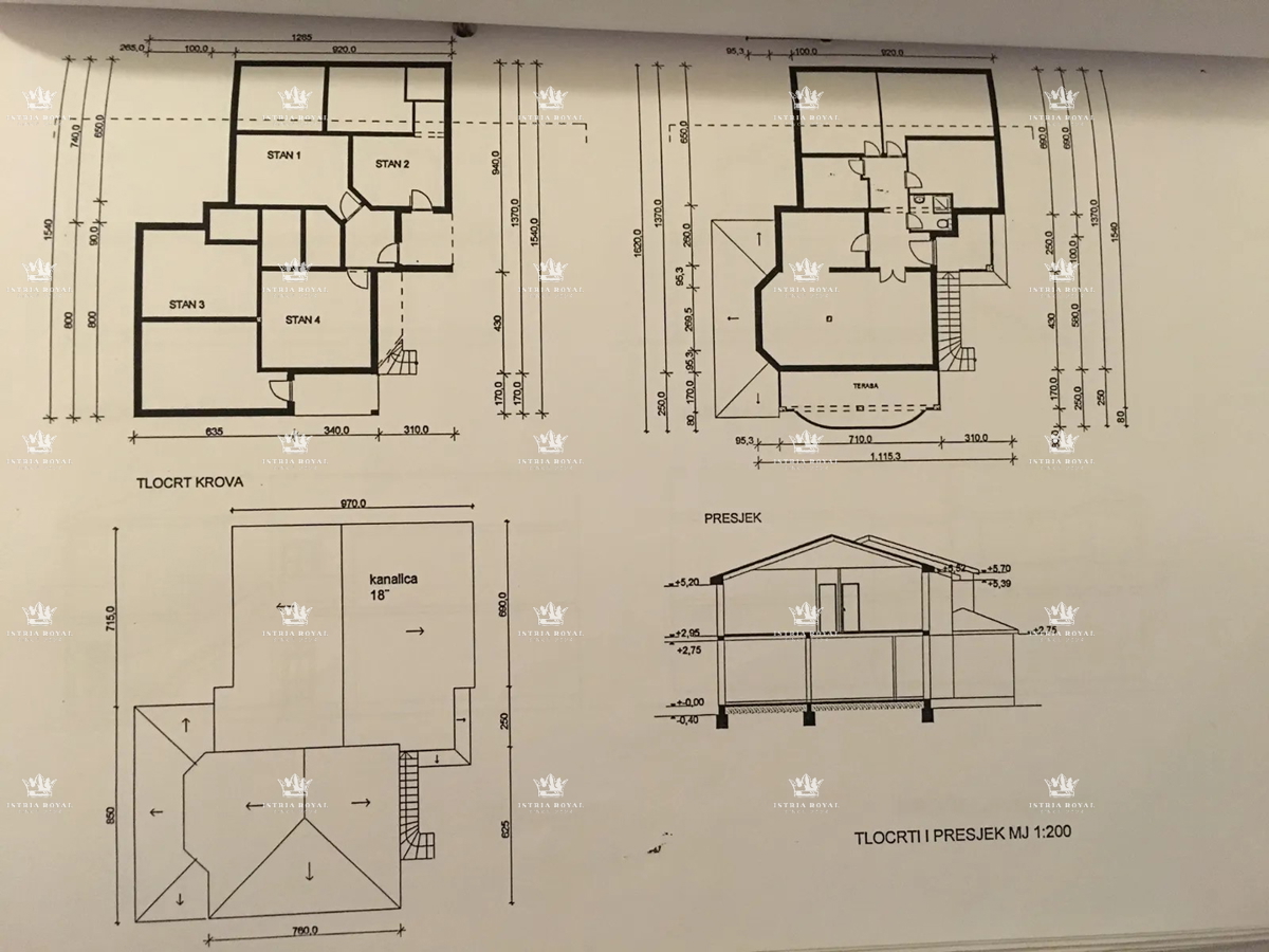 IN VENDITA – Villa di lusso con piscina e centro benessere a Pola, 260 m², 4 appartamenti, a 650 m dal mare