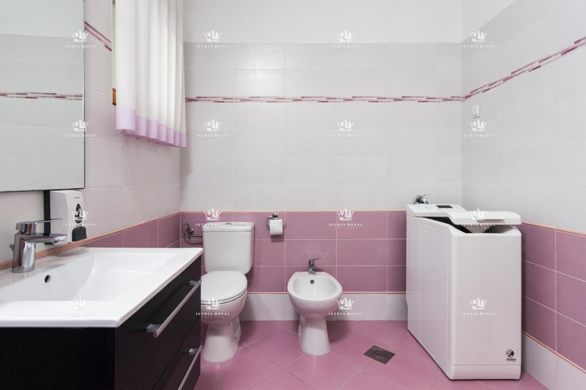 Vendita casa in Istria – Nuova costruzione con piscina a Valtura, 4 camere, a 2 km dal mare!