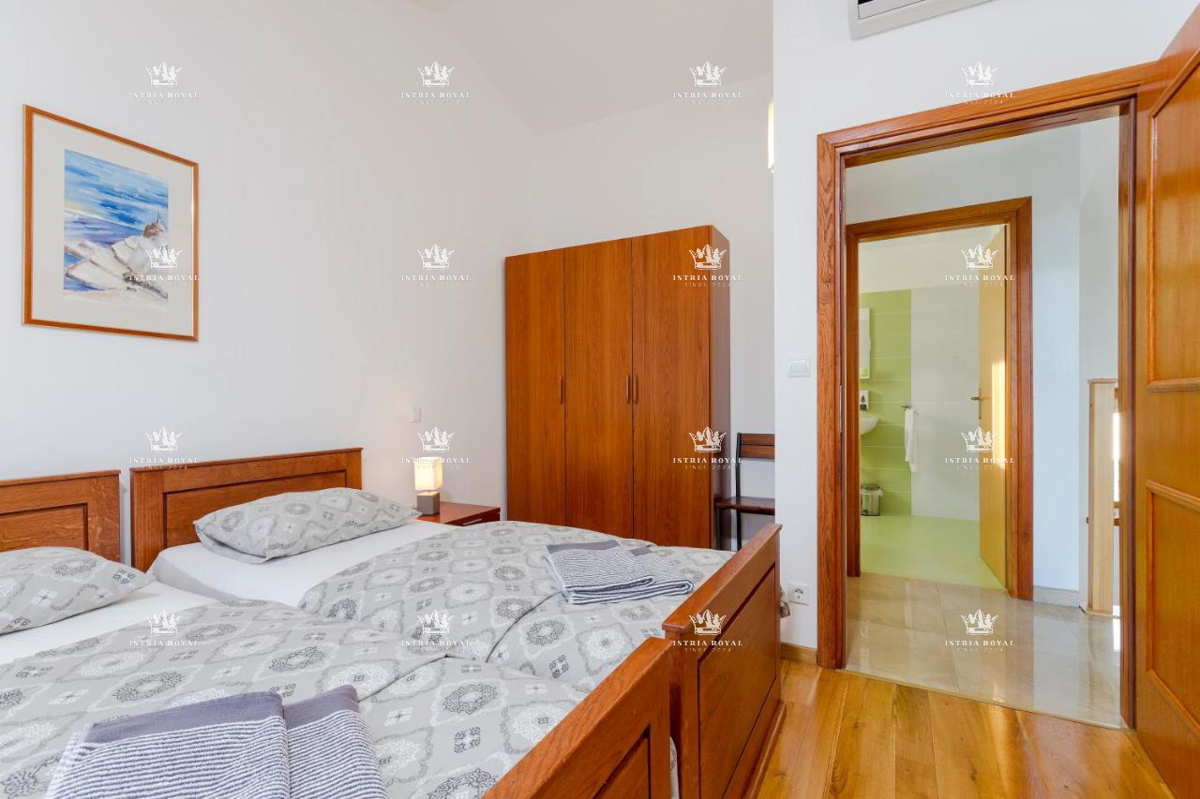 Vendita casa in Istria – Nuova costruzione con piscina a Valtura, 4 camere, a 2 km dal mare!