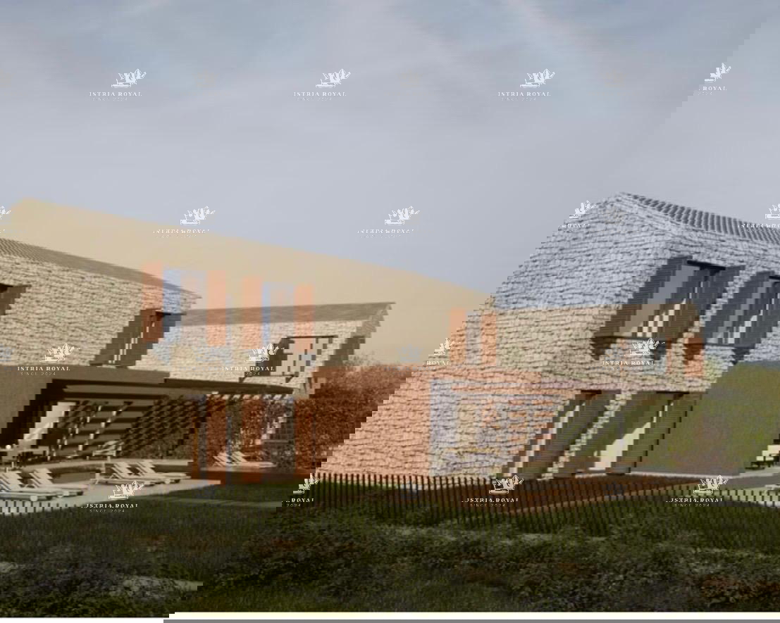 Istra, Vizinada, Bajkini, 3 lotti edificabili di 5172 m2, per 3 ville, vicino alla cantina Rossi, vista panoramica eccellente