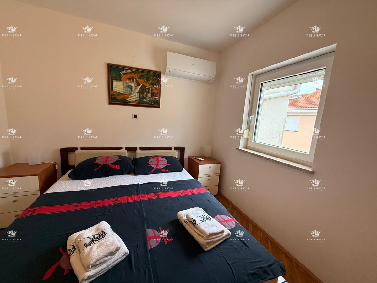 Istra, Umag, appartamento, attico, 108m2, 3 locali + soggiorno, 2 terrazze, parcheggio, VICINO AL MARE!