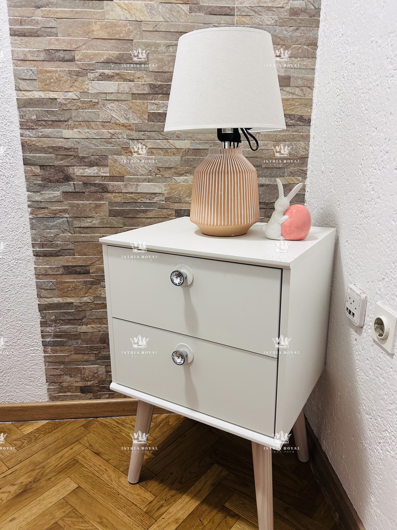 Istra, Buje, centro, casa 150m2, 3 camere da letto + soggiorno, abitabile