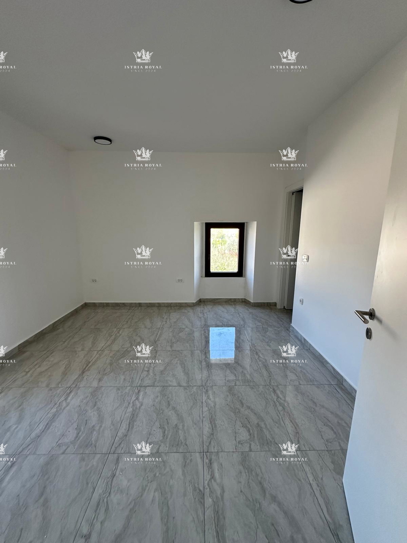 VENDITA ESCLUSIVA, ISTRIA, POREČ – GEDIĆI, CASA IN PIETRA ISTRIANA RISTRUTTURATA IN RIGA, 195m², 3CAM+SOGGIORNO, TERRAZZA 30m², VISTA MARE
