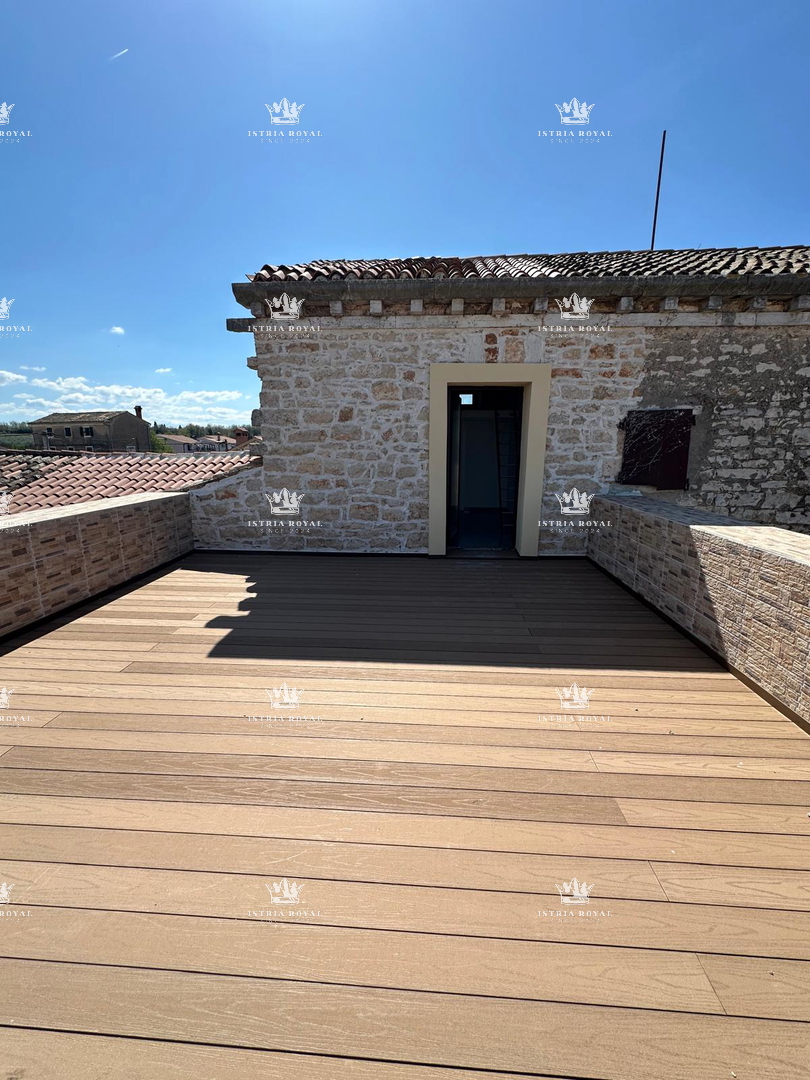 VENDITA ESCLUSIVA, ISTRIA, POREČ – GEDIĆI, CASA IN PIETRA ISTRIANA RISTRUTTURATA IN RIGA, 195m², 3CAM+SOGGIORNO, TERRAZZA 30m², VISTA MARE