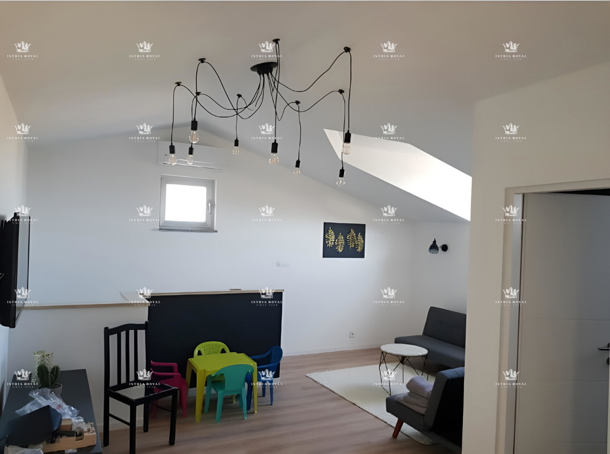 Istra, Pula, attico su due piani di 112m2