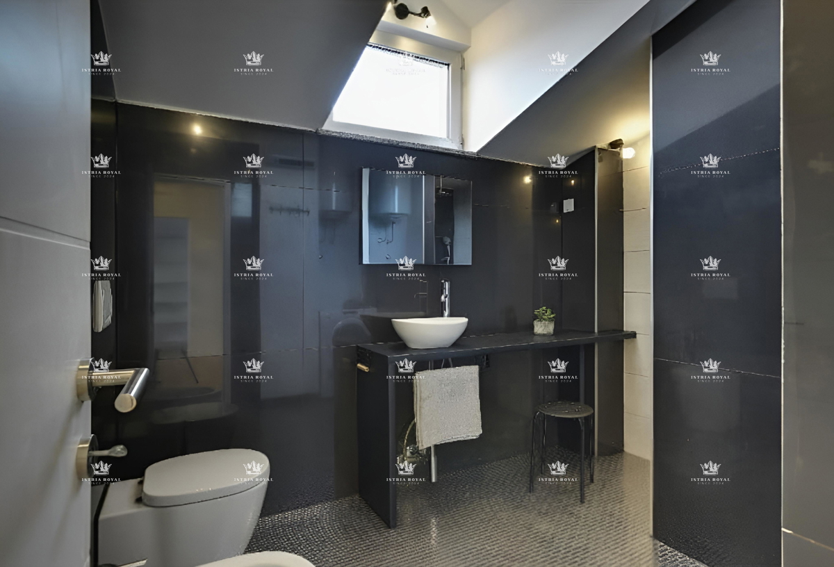 Istra, Pula, attico su due piani di 112m2