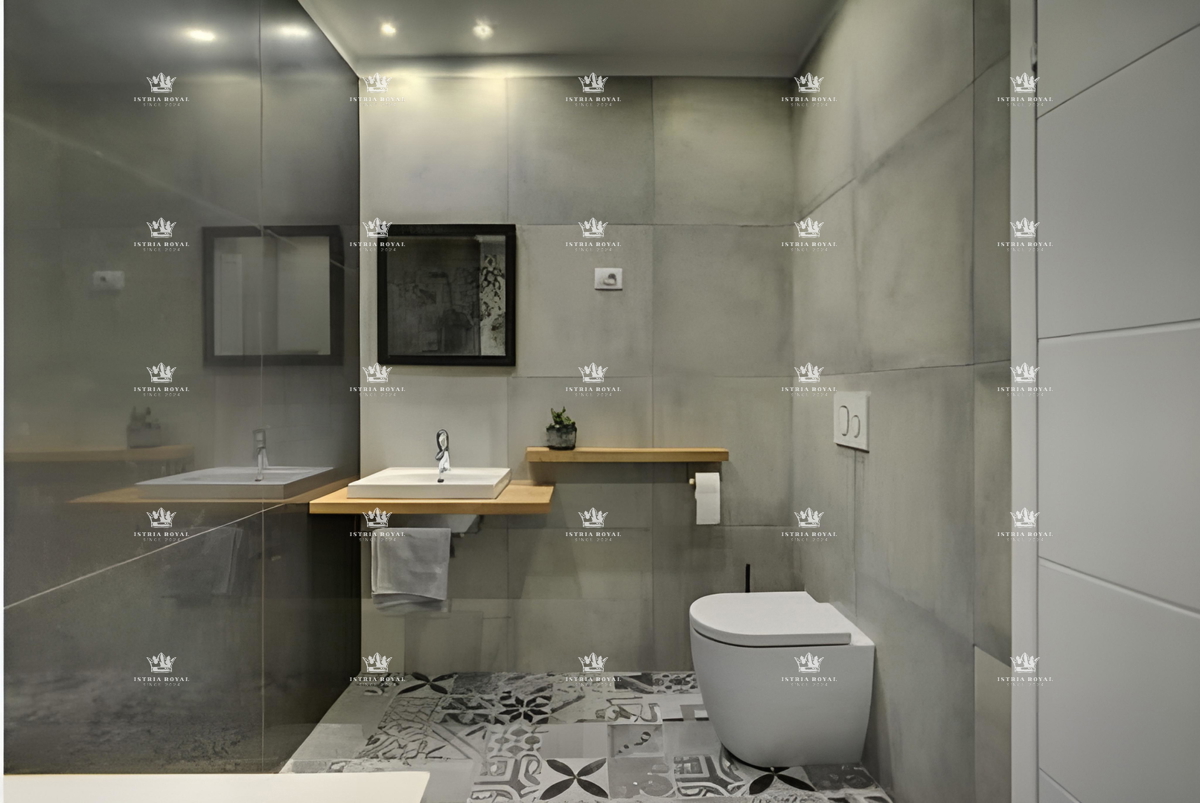 Istra, Pula, attico su due piani di 112m2