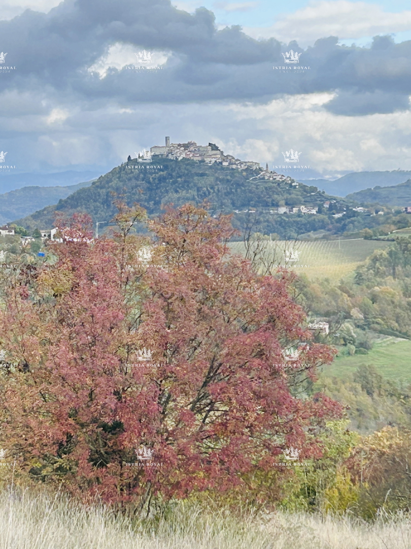 VENDITA, ISTRIA, RAKOTULE, TERRENO EDIFICABILE 1413 M2, VISTA APERTA SU MOTOVUN, 200.000€ OCCASIONE