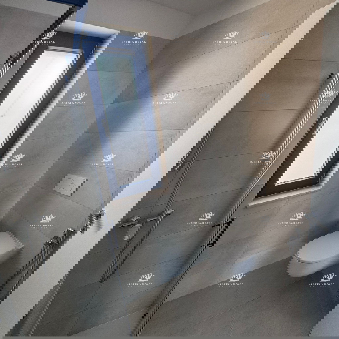 Istra, Finida, appartamento 1SS+DB, 45m2, terrazza 20m2, 2 posti auto, vista mare