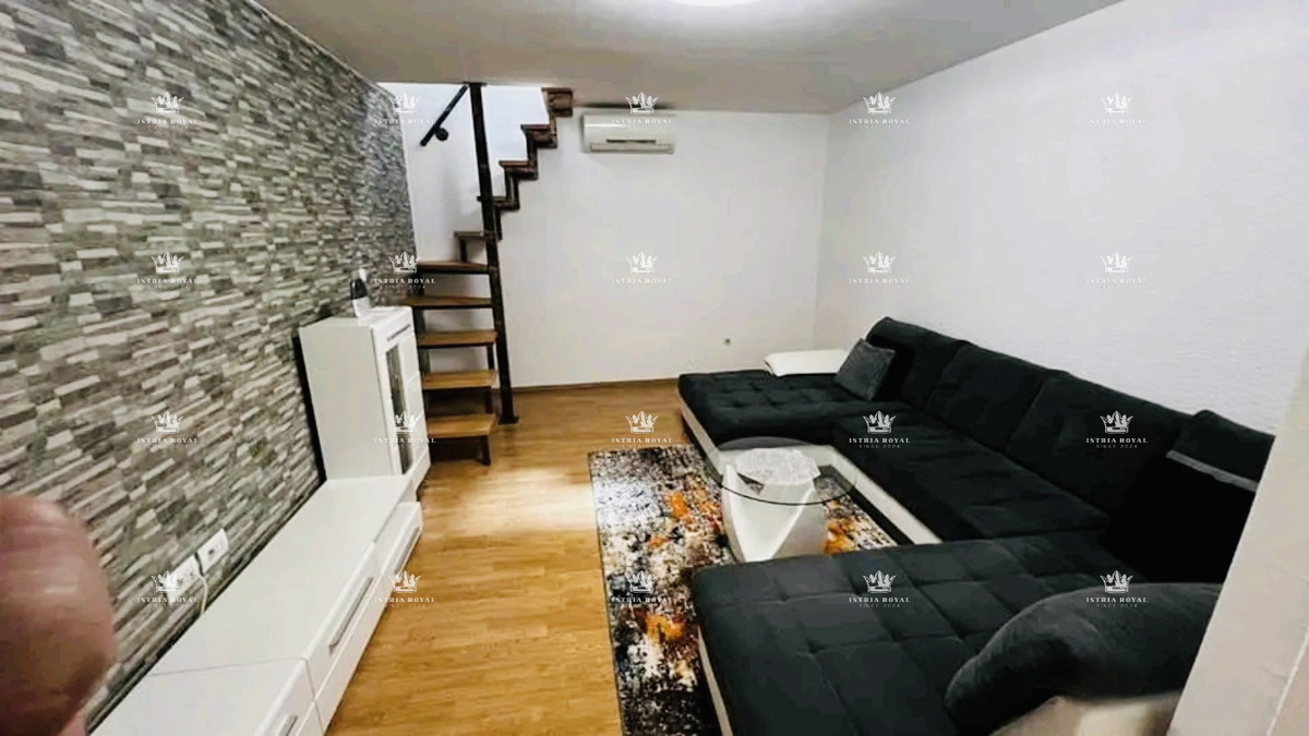 Istra, Buje, casa 122m2, completamente ristrutturata, centro