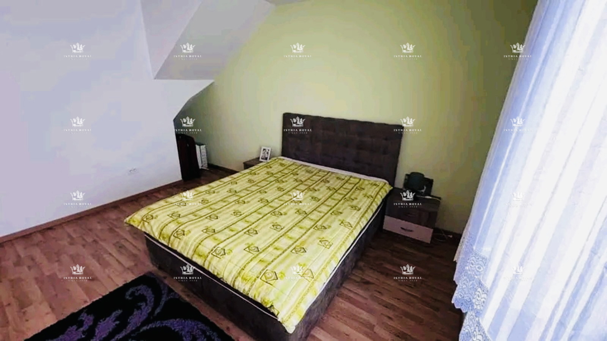 Istra, Buje, casa 122m2, completamente ristrutturata, centro