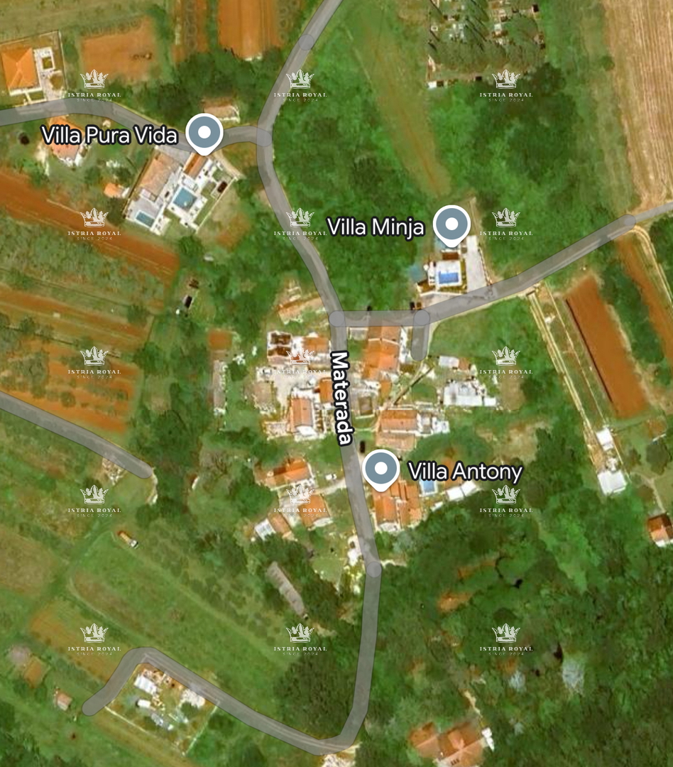 ESCLUSIVA VENDITA: Terreno edificabile di 1.760m² a Materada, Umag – Tutta l'infrastruttura disponibile