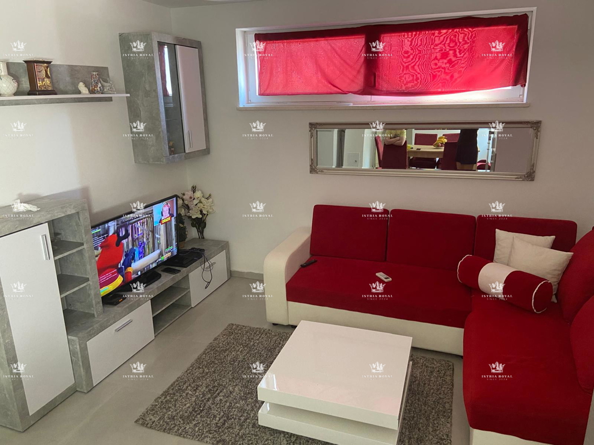 Appartamento in Vendita a Pola – Nuova Costruzione, 2 Camere da Letto + Soggiorno, Terrazza, Giardino, Posto Auto – Esclusivo!