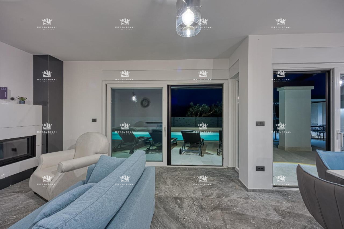 ISTRA, GALIŽANA – Villa di lusso indipendente con piscina, 150 m², 3 camere da letto – IN VENDITA!