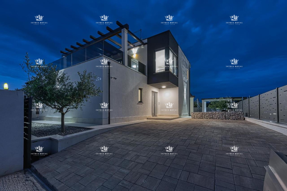 ISTRA, GALIŽANA – Villa di lusso indipendente con piscina, 150 m², 3 camere da letto – IN VENDITA!