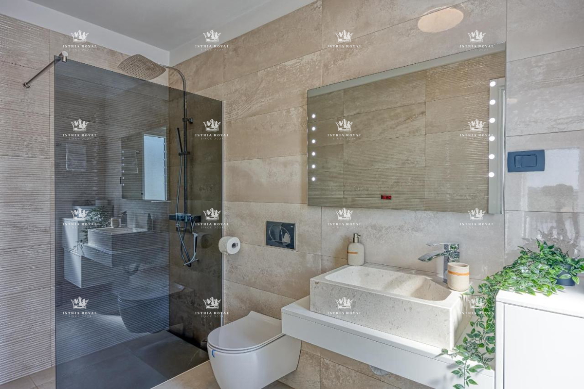 ISTRA, GALIŽANA – Villa di lusso indipendente con piscina, 150 m², 3 camere da letto – IN VENDITA!