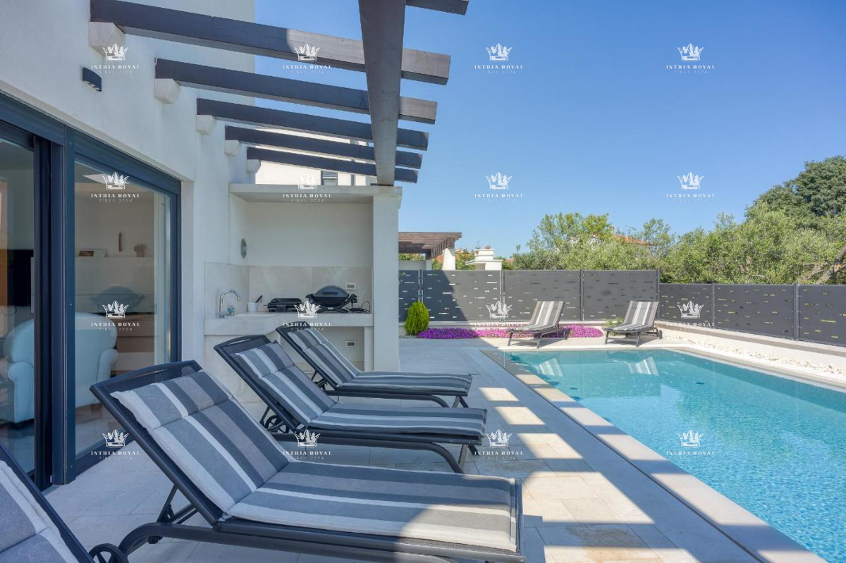 ISTRA, GALIŽANA – Villa di lusso indipendente con piscina, 150 m², 3 camere da letto – IN VENDITA!