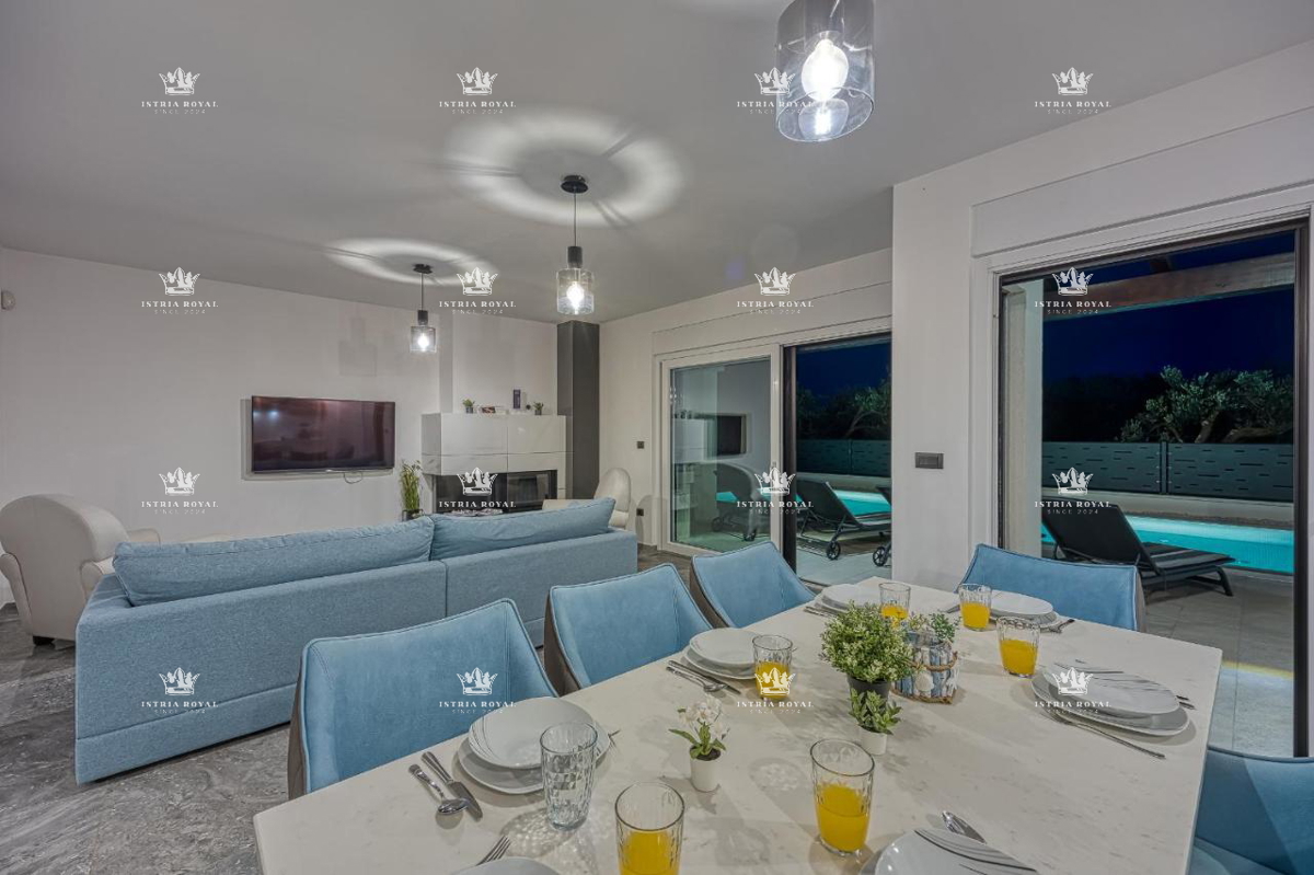 ISTRA, GALIŽANA – Villa di lusso indipendente con piscina, 150 m², 3 camere da letto – IN VENDITA!