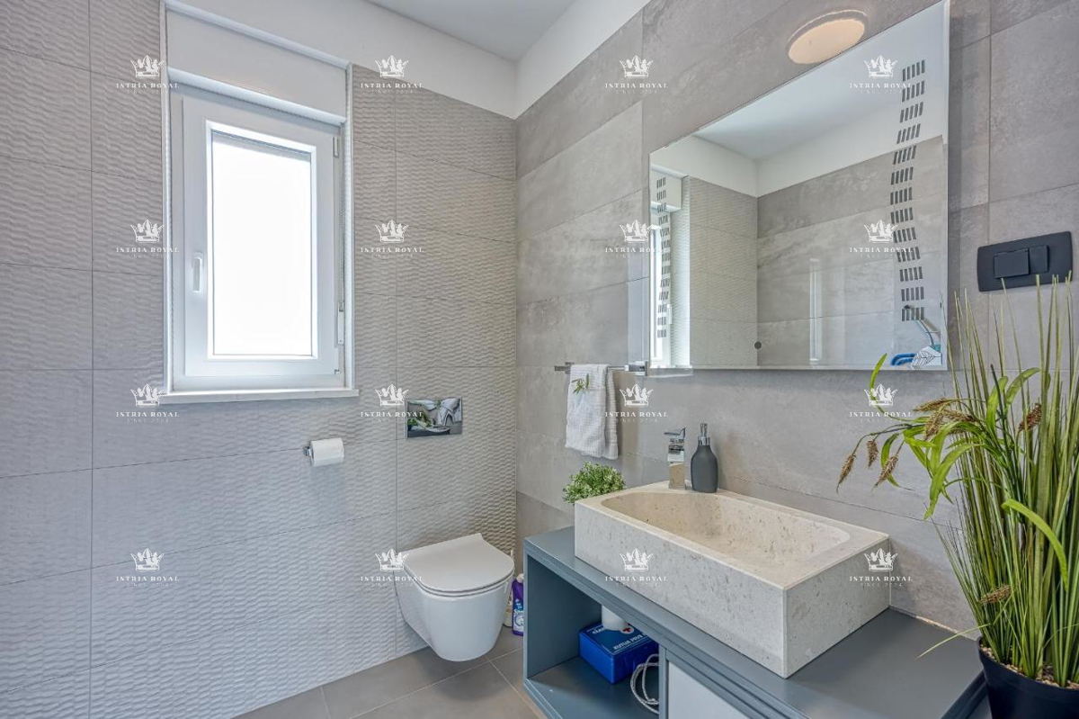 ISTRA, GALIŽANA – Villa di lusso indipendente con piscina, 150 m², 3 camere da letto – IN VENDITA!