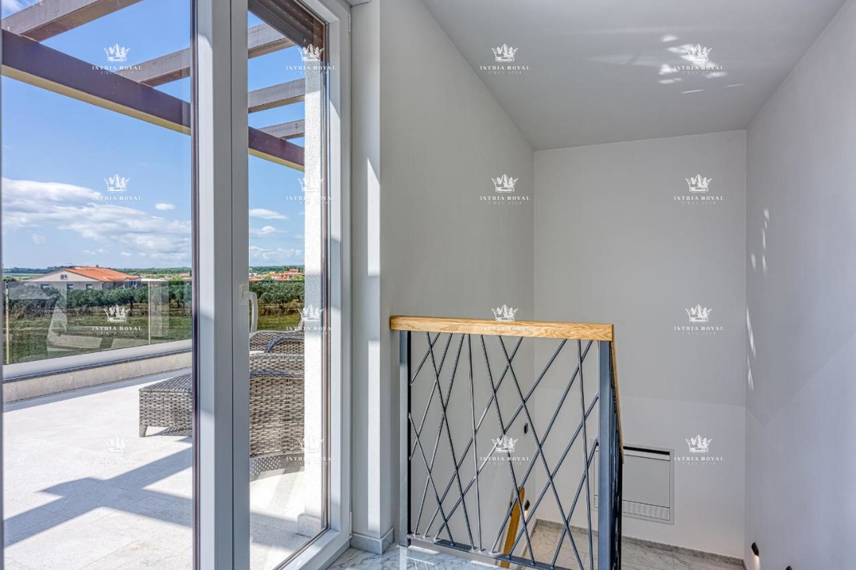 ISTRA, GALIŽANA – Villa di lusso indipendente con piscina, 150 m², 3 camere da letto – IN VENDITA!