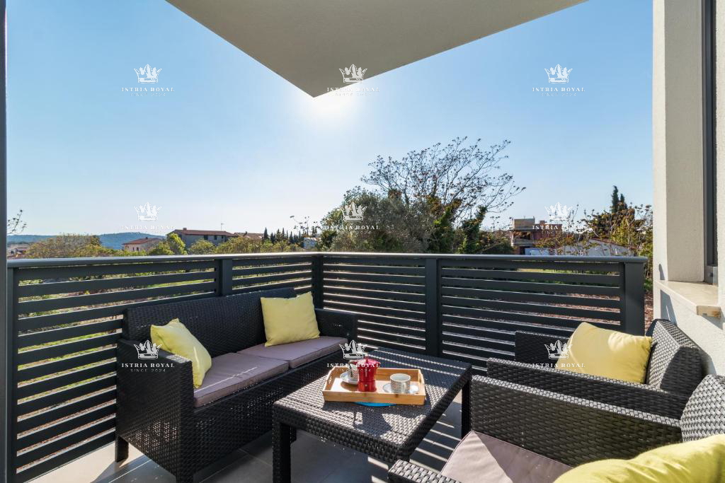 Villa in vendita a Medulin con 6 appartamenti – Nuova costruzione con piscina e vicinanza alla spiaggia, ideale per investimento, Pola, Istria.