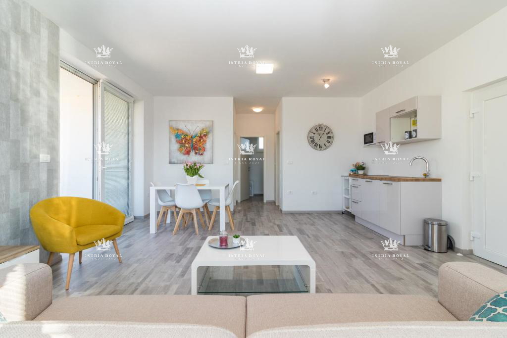 Villa in vendita a Medulin con 6 appartamenti – Nuova costruzione con piscina e vicinanza alla spiaggia, ideale per investimento, Pola, Istria.