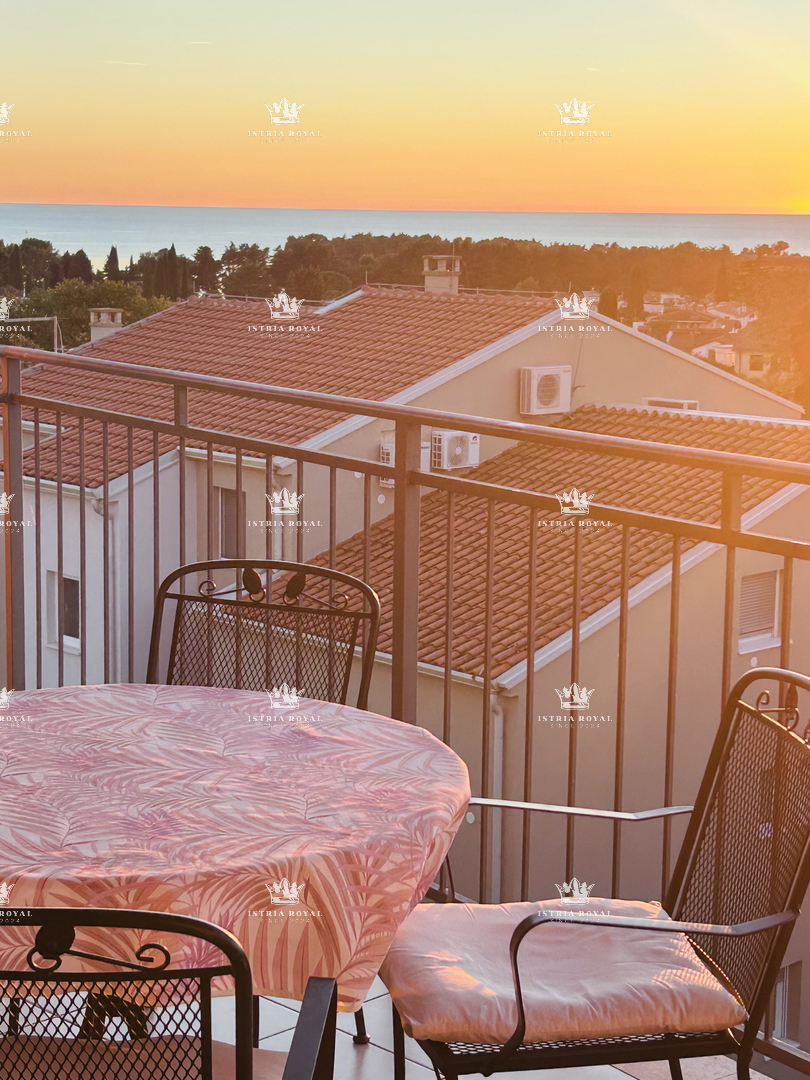 Attico di lusso a Novigrad – 102 m² + terrazza con vista mare, 2 posti auto