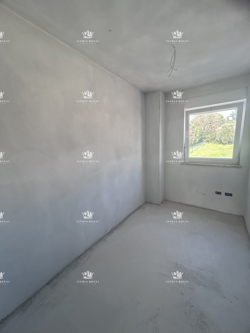 Istra, Umag, DUPLEX 100m2 con piscina 18m2, 3 camere da letto, vicino al mare