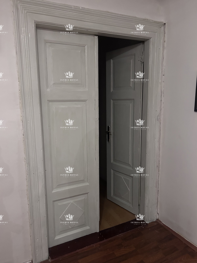 Istria, Buie, due appartamenti, 50 m2 + 100 m2, 4 camere da letto, due soggiorni