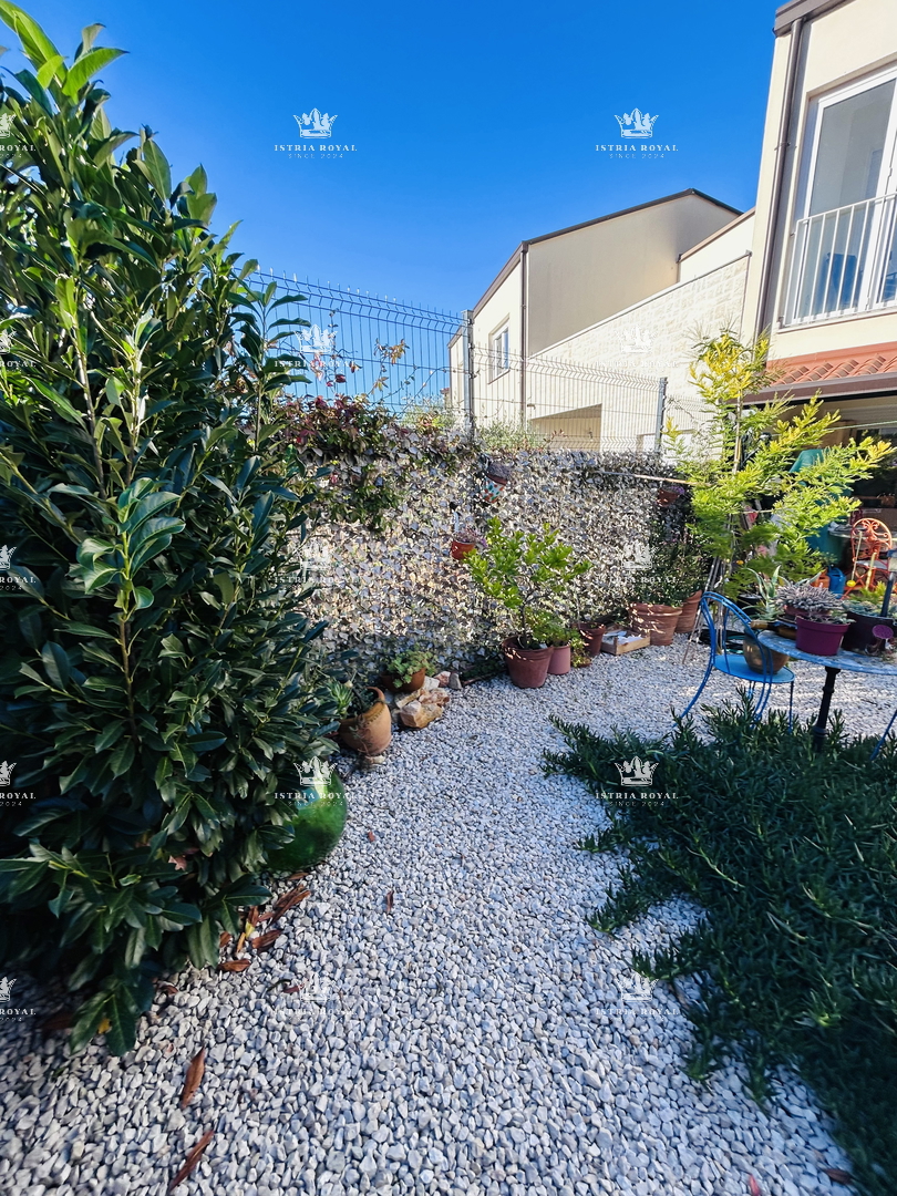 In vendita appartamento spazioso a Taro – 75 m² + 150 m² terrazza e giardino