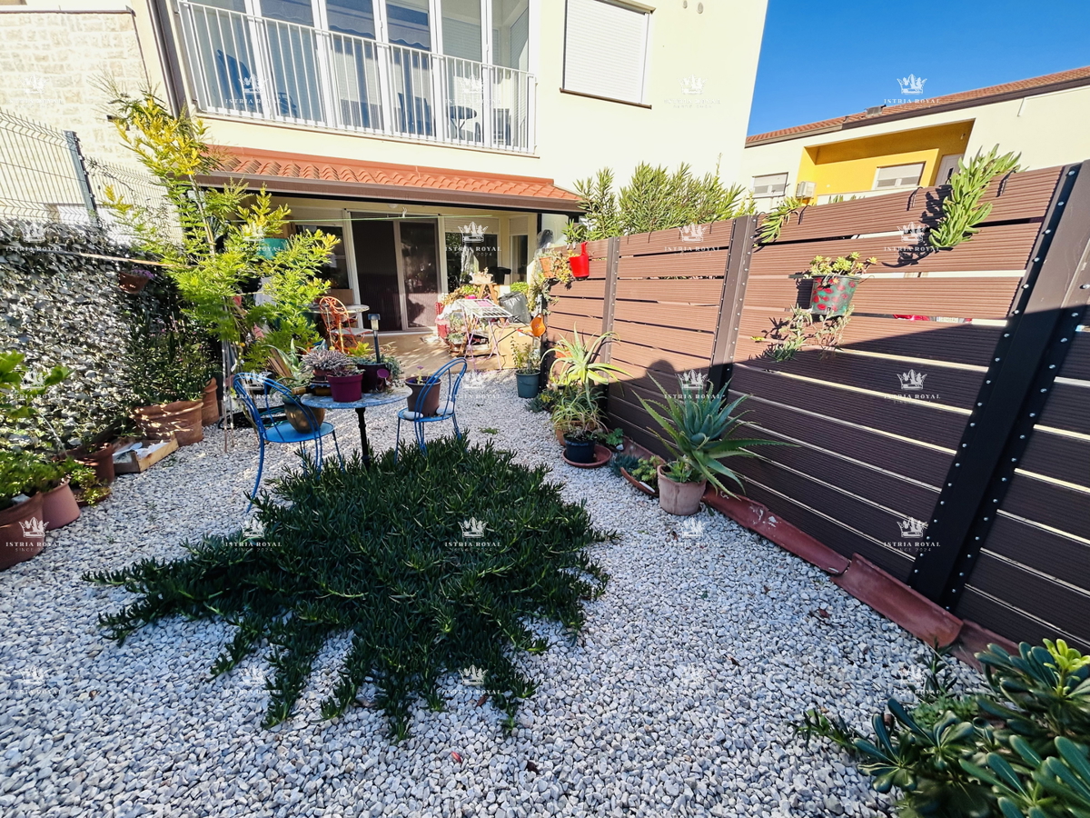 In vendita appartamento spazioso a Taro – 75 m² + 150 m² terrazza e giardino