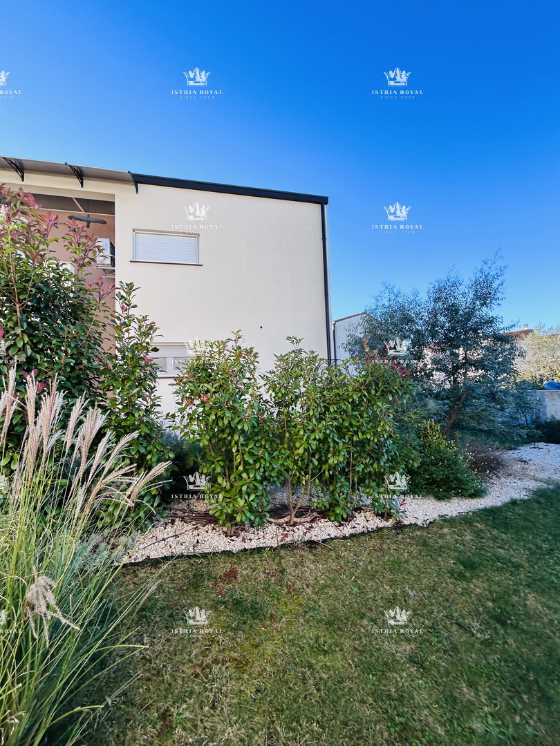 In vendita appartamento spazioso a Taro – 75 m² + 150 m² terrazza e giardino