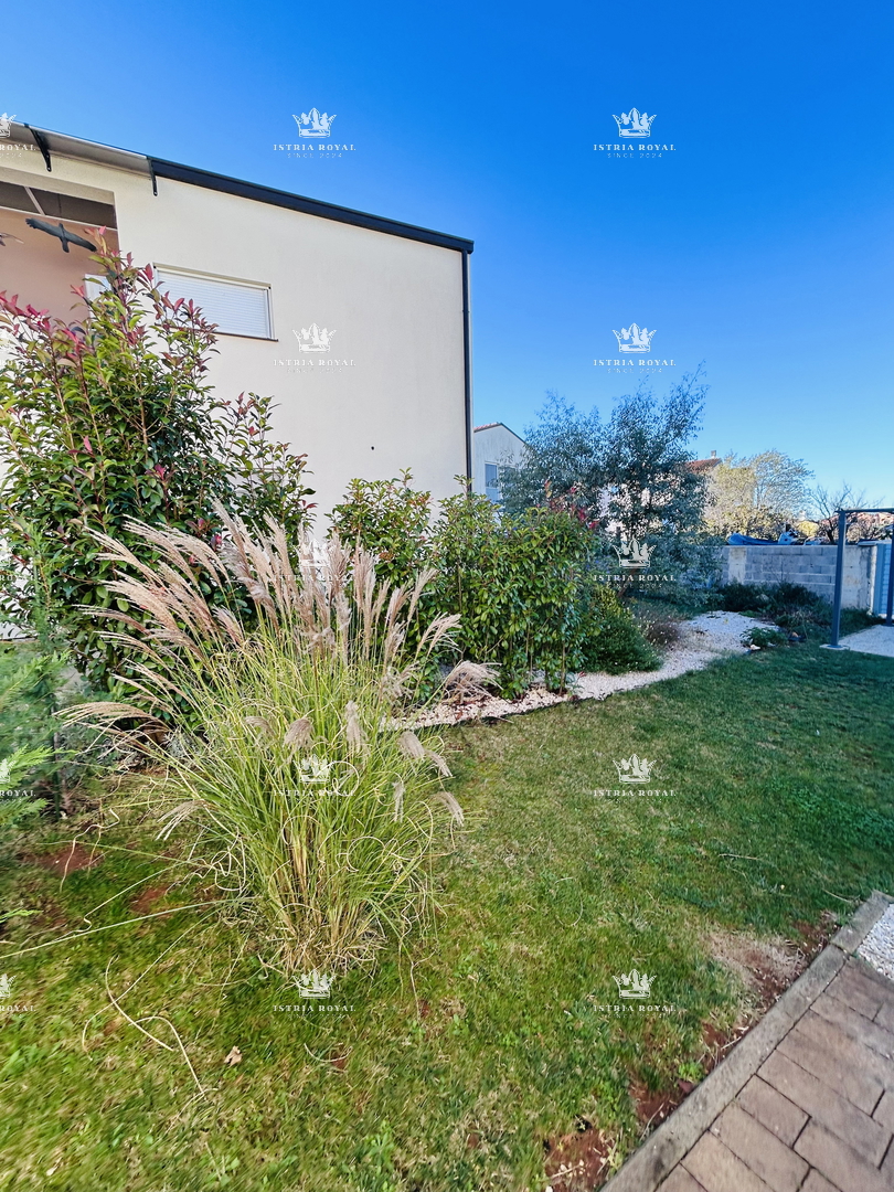 In vendita appartamento spazioso a Taro – 75 m² + 150 m² terrazza e giardino