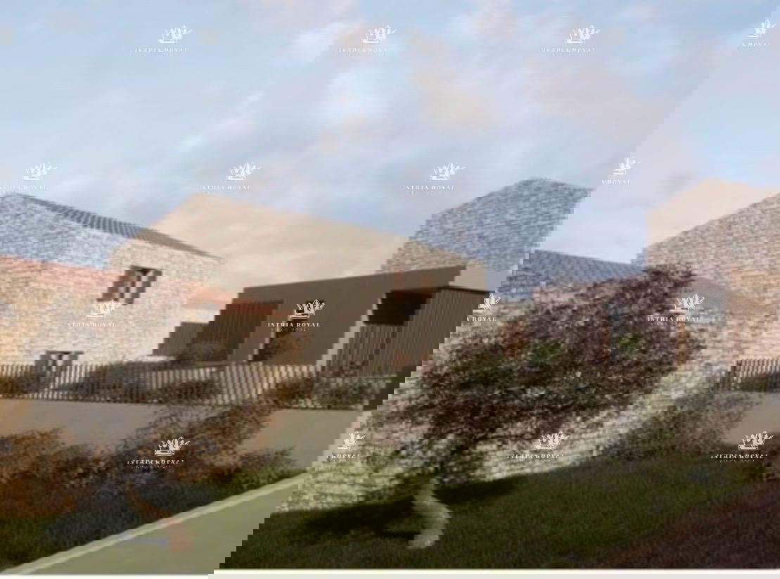 Istra, vicino a Oprtlja, Kalegarići, terreno edificabile di 3042 m2 per 4 ville, tutta l'infrastruttura nelle immediate vicinanze, posizione eccellente