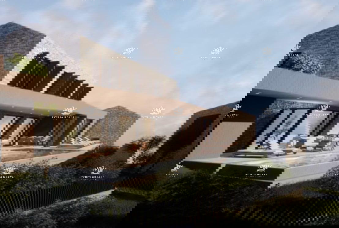 Istra, vicino a Oprtlja, Kalegarići, terreno edificabile di 3042 m2 per 4 ville, tutta l'infrastruttura nelle immediate vicinanze, posizione eccellente