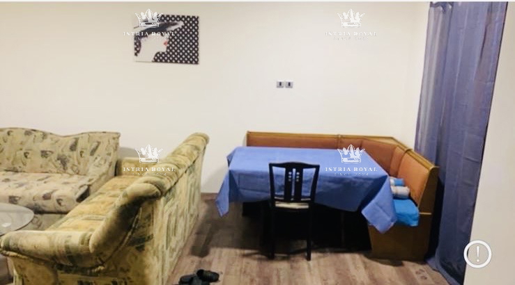 Istria, Buzet, appartamento 135m2, 5 camere + soggiorno doppio, parcheggio