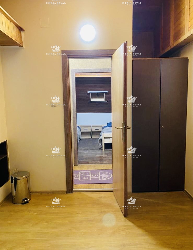 Istria, Buzet, appartamento 135m2, 5 camere + soggiorno doppio, parcheggio