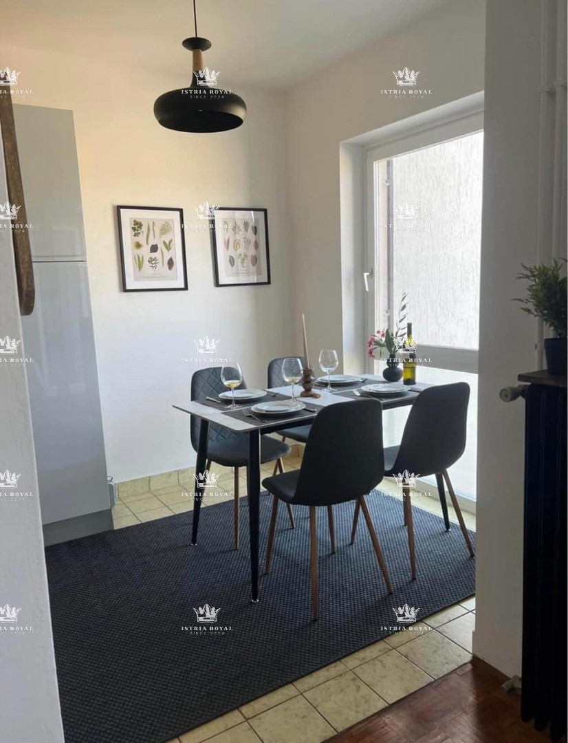 Istria, Umag, appartamento 80m2, 2 camere da letto + soggiorno, due terrazze.