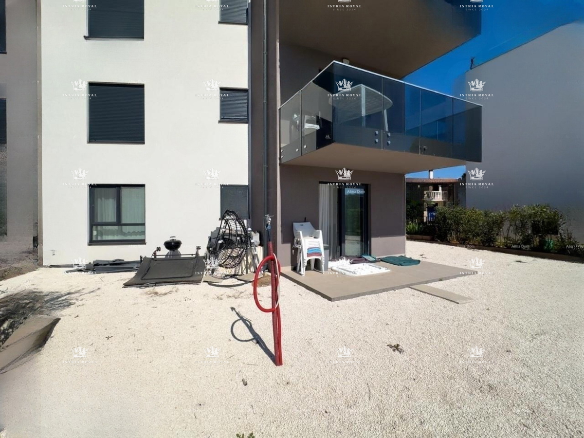 Istria - Pula - VENDITA APPARTAMENTO CON GIARDINO A MEDULIN – 2SS+DB, 55 m² + GRANDE AREA ESTERNA 200 m²
