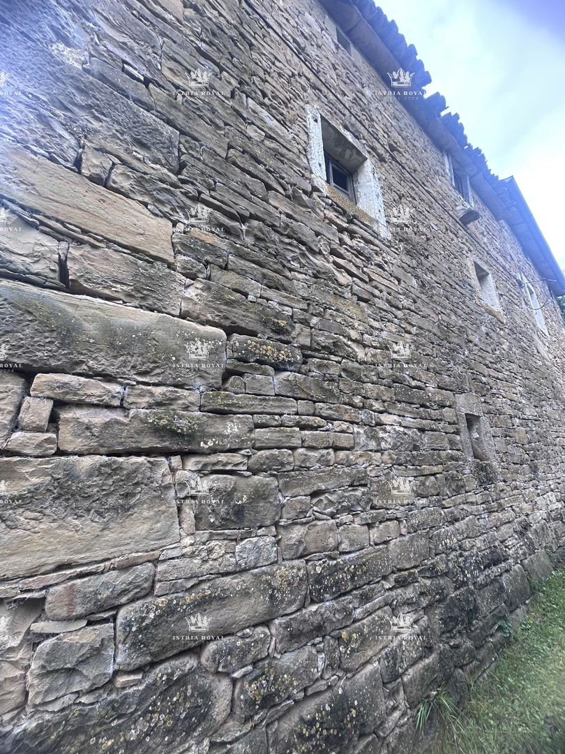 ISTRA – SENJ (OPRTALJ) – VENDITA DI VECCHIA CASA IN PIETRA ISTRIANA CON VISTA – 90m², DA RISTRUTTURARE.