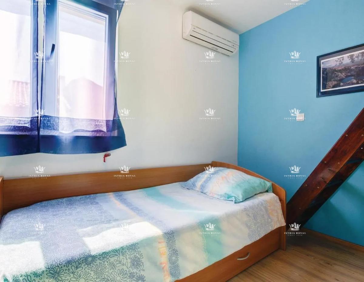 Casa con piscina in vendita – Pola, Škatari
