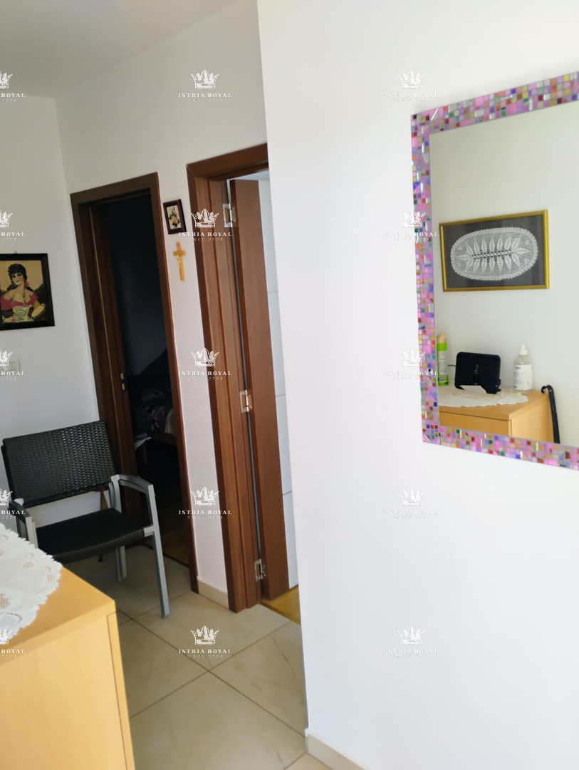  VENDESI CASA CON DUE UNITÀ ABITATIVE + CORTILE – TOTALE 136,78 m²! ISTRIA, LIŽNJAN, PULA