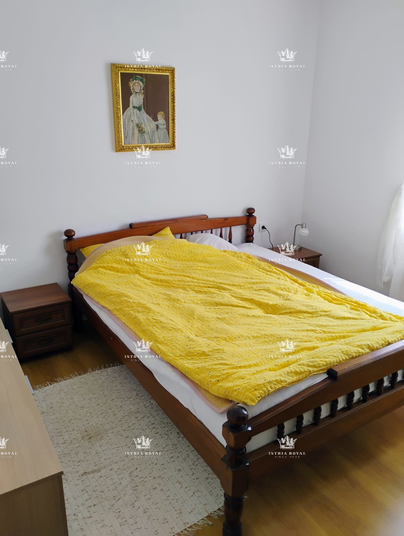  VENDESI CASA CON DUE UNITÀ ABITATIVE + CORTILE – TOTALE 136,78 m²! ISTRIA, LIŽNJAN, PULA