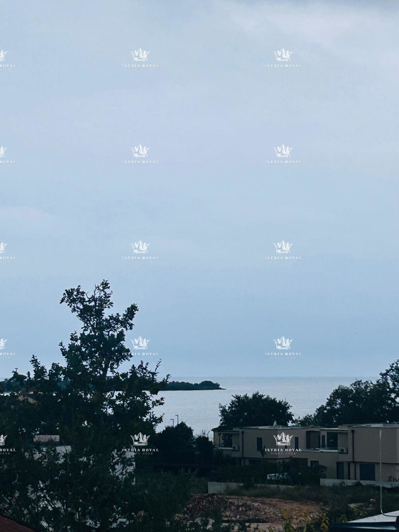 Istria, Carigador, DUPLEX 118m2, 3 camere da letto + soggiorno, 300 m dal mare, vista mare